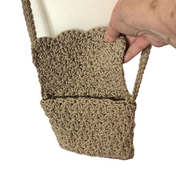 Marshall and Gilster Crochet Works Crossbody Bag Tan Crocheted  Braided Strap - Picture 2 of 8